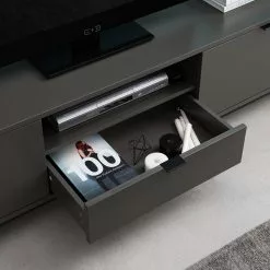 Studio Copenhagen TV-Lowboard Harma - Dunkelgrau 24 Studio Copenhagen TV-Lowboard Harma - Dunkelgrau -Kommoden Verkäufe 2023 1000007083 200402 18274800022 DETAILS P000000001000007083