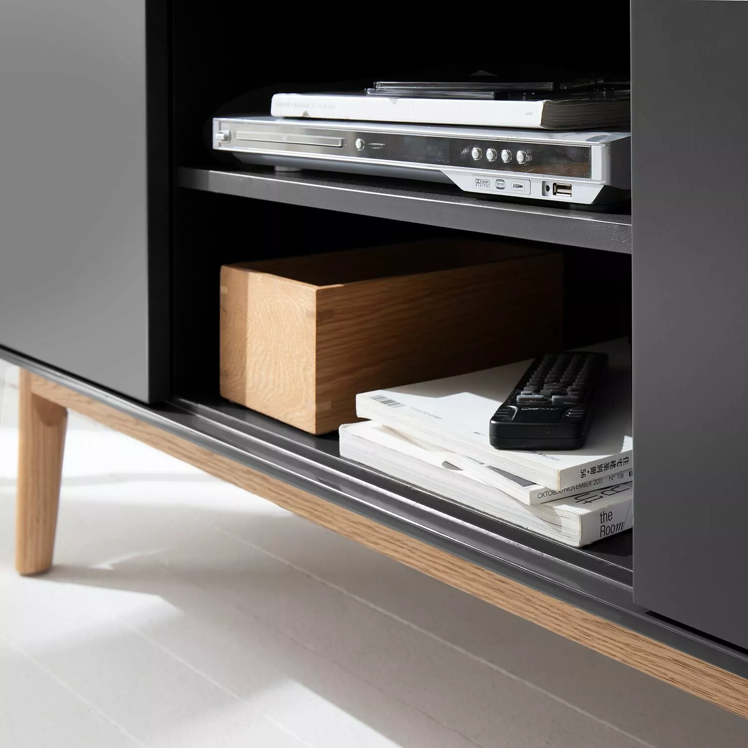 Mørteens TV-Lowboard Lindholm - Grau - 160 x 40 cm 15 Mørteens TV-Lowboard Lindholm - Grau - 160 x 40 cm – Bild 13