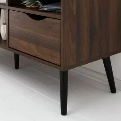 Mørteens TV-Lowboard Gjora I - Gummibaum teilmassiv - Walnuss -Kommoden Verkäufe 2023 1000123441 190321 17262500011 GALLERYIMAGES P000000001000123441