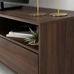 Mørteens TV-Lowboard Gjora III - Gummibaum teilmassiv - Walnuss -Kommoden Verkäufe 2023 1000123475 190321 17262600027 GALLERYIMAGES P000000001000123475