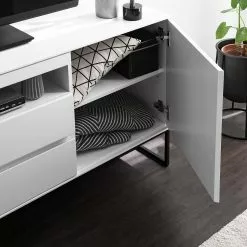 Fredriks TV-Lowboard Zaddy I - Weiß / Schwarz 30 Fredriks TV-Lowboard Zaddy I - Weiß / Schwarz -Kommoden Verkäufe 2023 1000134688 190723 16140700007 MOOD DETAILS P000000001000134688 mood