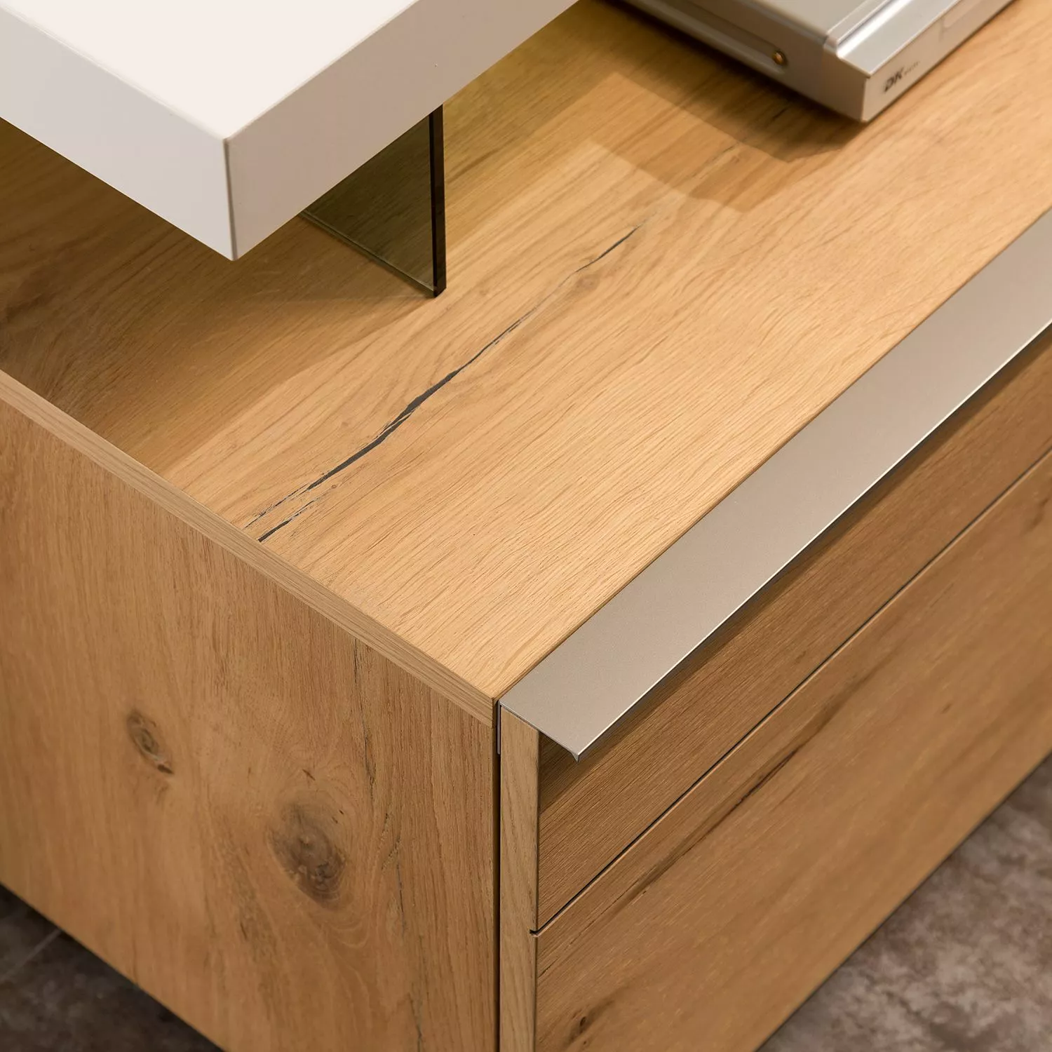 GWINNER TV-Lowboard Anzio III - Balkeneiche / Weiß 8 GWINNER TV-Lowboard Anzio III - Balkeneiche / Weiß – Bild 6