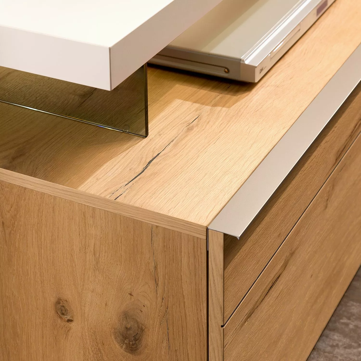 GWINNER TV-Lowboard Anzio III - Balkeneiche / Weiß 10 GWINNER TV-Lowboard Anzio III - Balkeneiche / Weiß – Bild 8