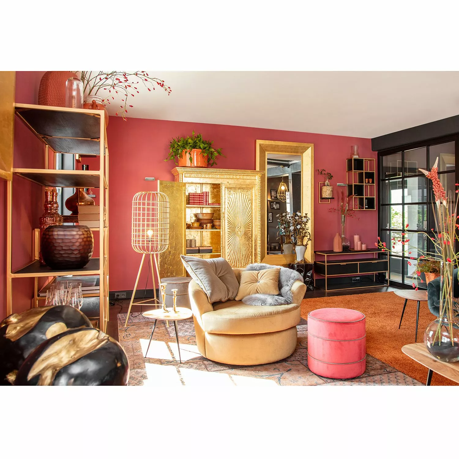 Jack & Alice TV-Lowboard Harbin II - Akazie massiv - Akazie Schwarz / Gold 4 Jack & Alice TV-Lowboard Harbin II - Akazie massiv - Akazie Schwarz / Gold – Bild 2