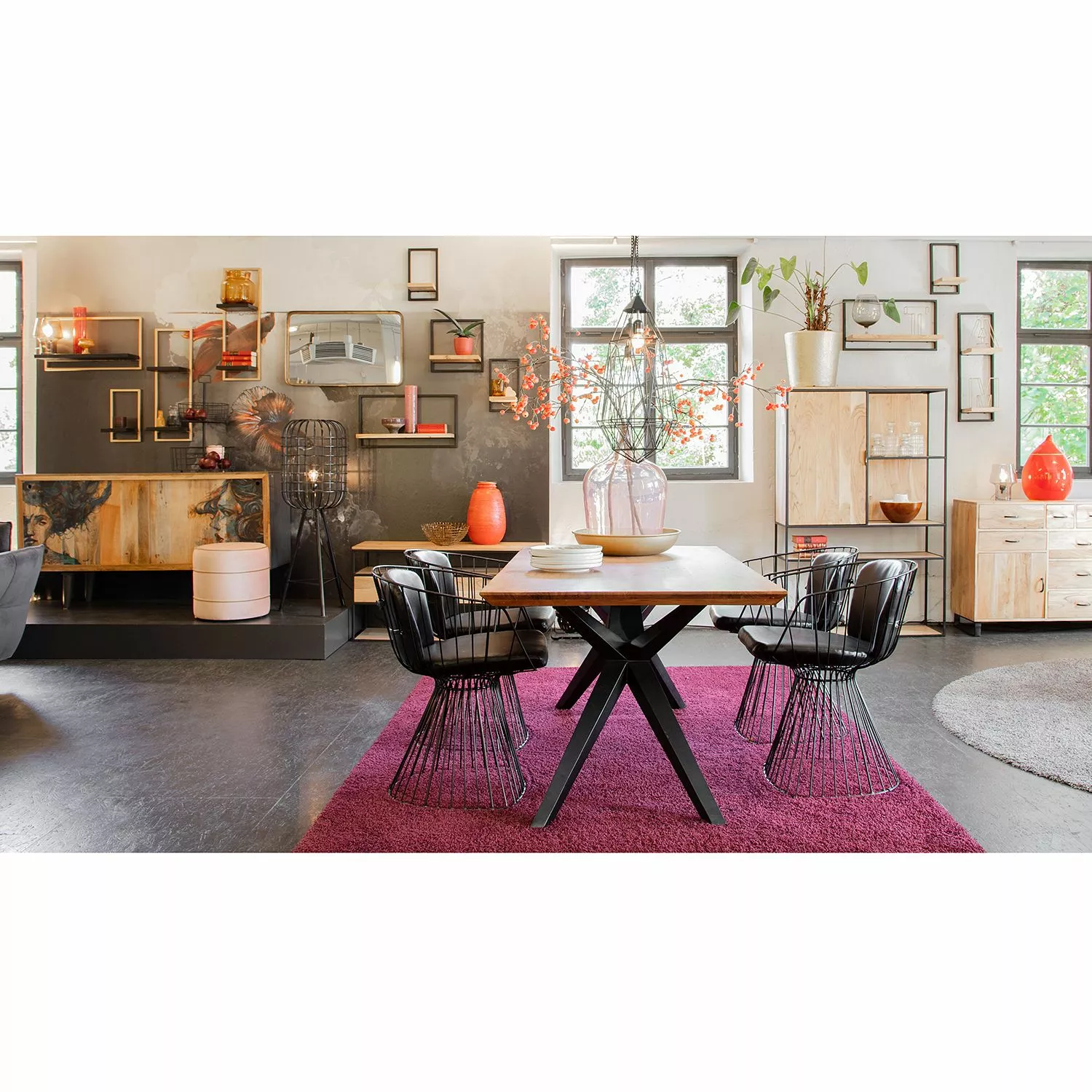 Red Living TV-Lowboard Mello II - Akazie massiv - Akazie Natur / Schwarz 4 Red Living TV-Lowboard Mello II - Akazie massiv - Akazie Natur / Schwarz – Bild 2