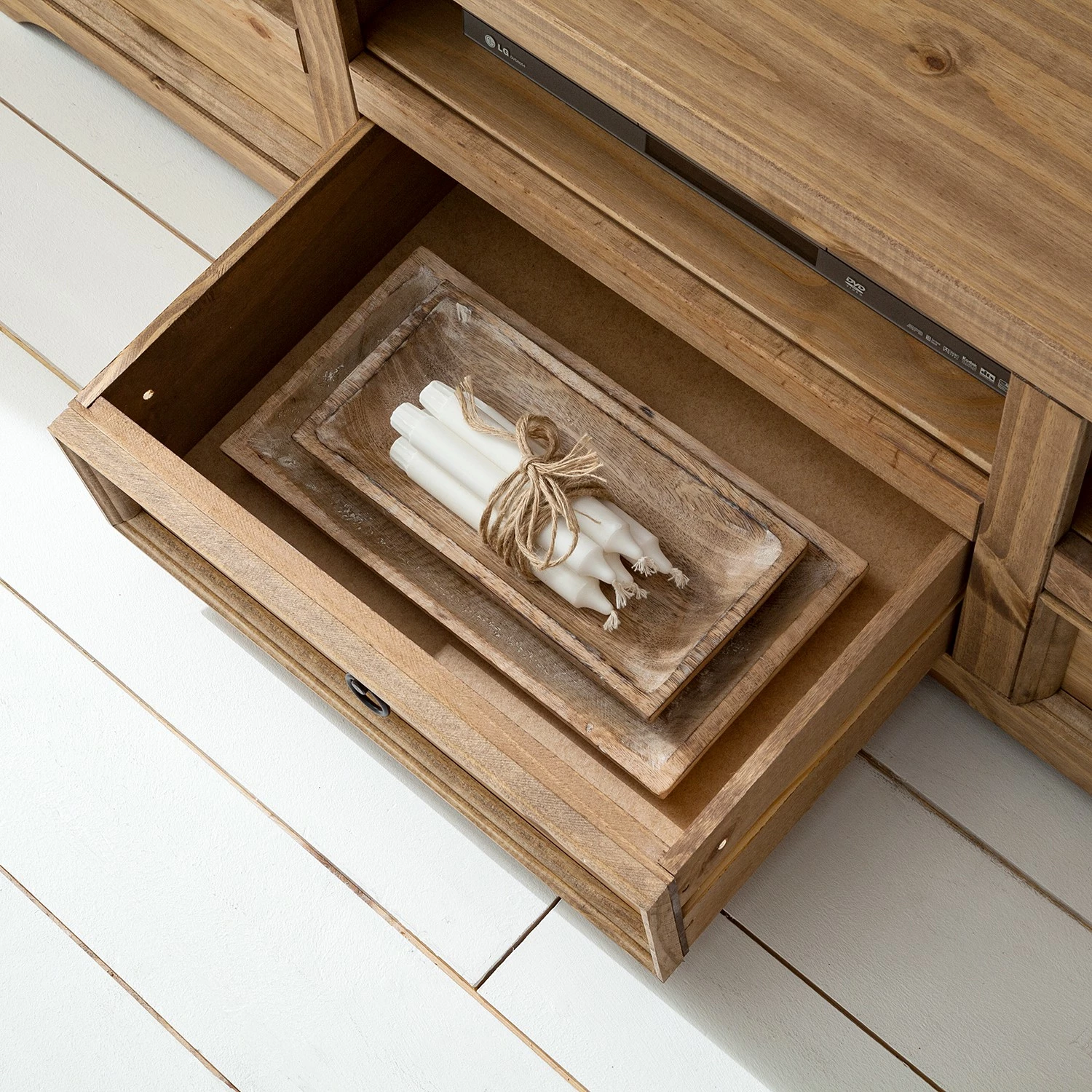 Maison Belfort TV-Lowboard Finca Rustica II - Kiefer massiv - Kiefer Natur 10 Maison Belfort TV-Lowboard Finca Rustica II - Kiefer massiv - Kiefer Natur – Bild 8