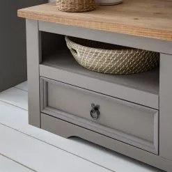 Maison Belfort TV-Lowboard Finca Rustica II - Kiefer massiv - Kiefer Grau 24 Maison Belfort TV-Lowboard Finca Rustica II - Kiefer massiv - Kiefer Grau -Kommoden Verkäufe 2023 1000178053 200507 14182100012 DETAILS P000000001000178053