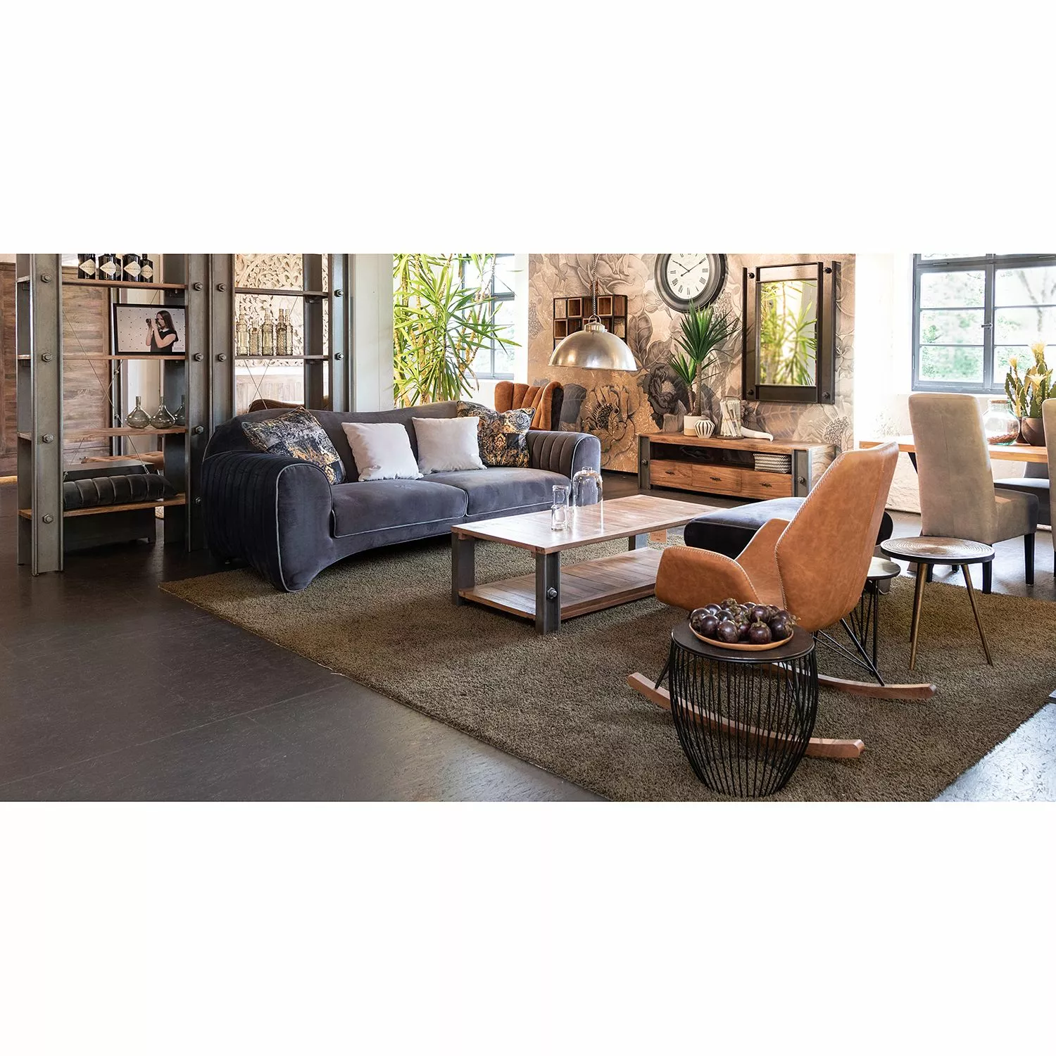 Red Living TV-Lowboard Linx I - Mango massiv - Mango / Stahl Dekor 4 Red Living TV-Lowboard Linx I - Mango massiv - Mango / Stahl Dekor – Bild 2