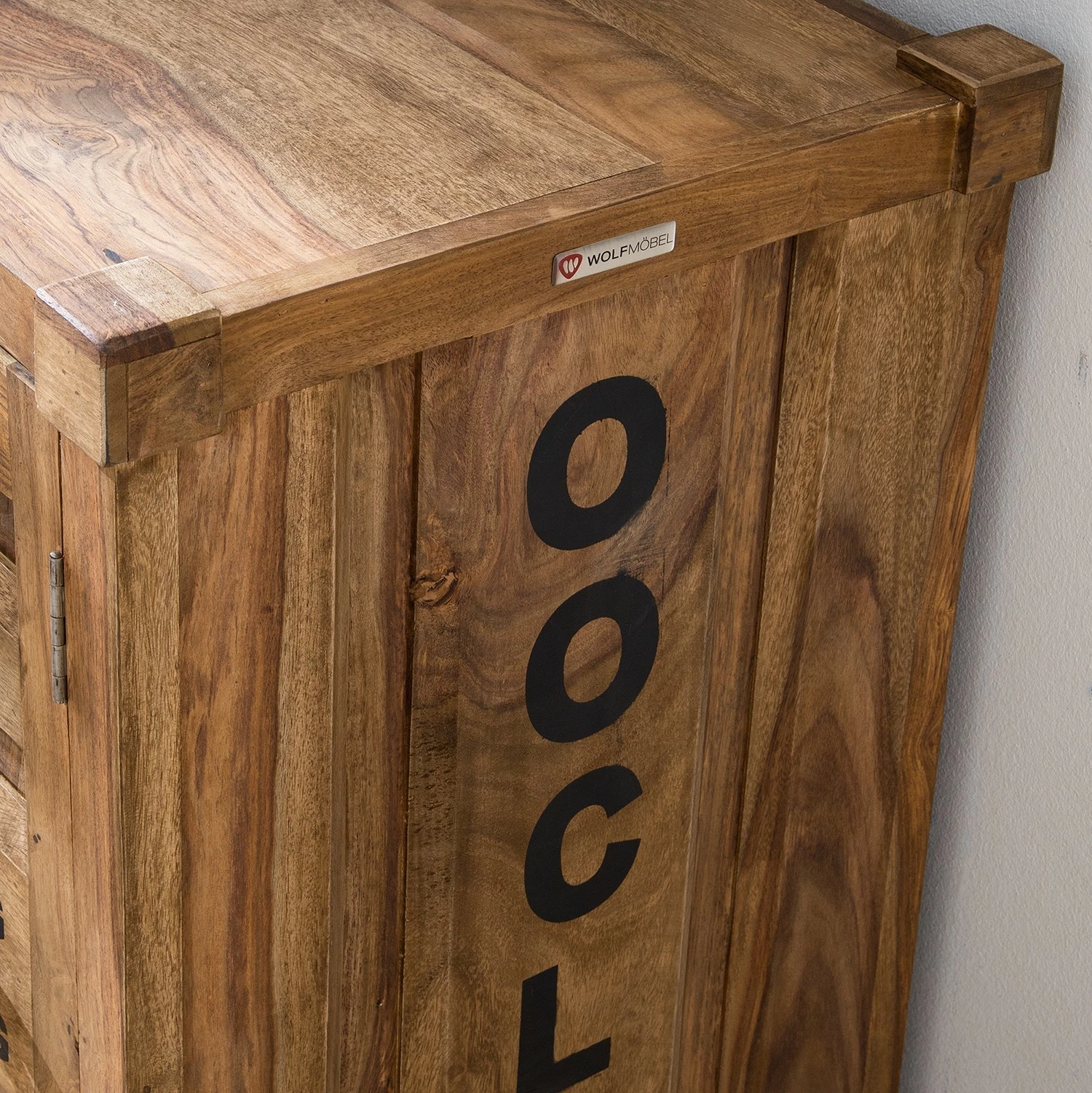 Wolf-Möbel TV-Lowboard Container - Sheesham massiv 18 Wolf-Möbel TV-Lowboard Container - Sheesham massiv – Bild 16