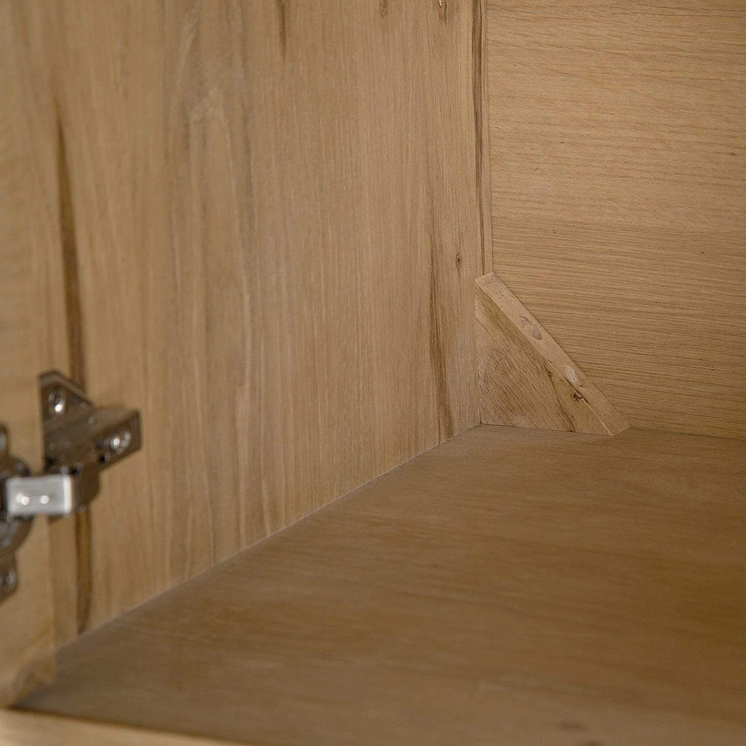 Studio Copenhagen TV-Lowboard Flox II - Echtholzfurnier / Metall - Eiche / Schwarz 12 Studio Copenhagen TV-Lowboard Flox II - Echtholzfurnier / Metall - Eiche / Schwarz – Bild 10