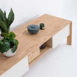 Studio Copenhagen TV-Lowboard Maayka I - Eiche teilmassiv - Mushroom Creme / Eiche Hell -Kommoden Verkäufe 2023 1000277386 211012 153649000110 DETAILS P000000001000277386