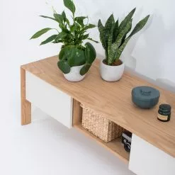 Studio Copenhagen TV-Lowboard Maayka I - Eiche teilmassiv - Mushroom Creme / Eiche Hell -Kommoden Verkäufe 2023 1000277386 211012 153649000143 DETAILS P000000001000277386