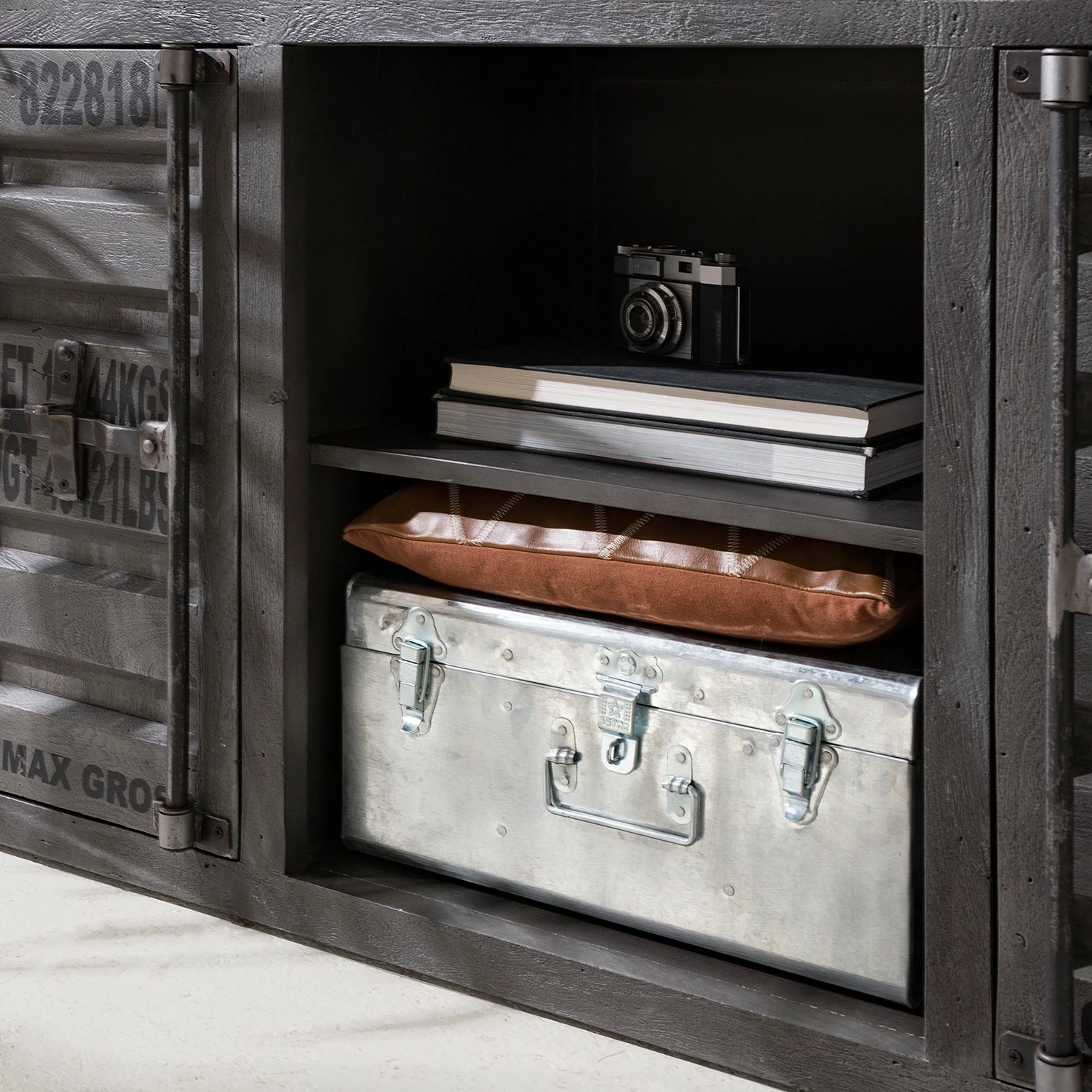 Wolf-Möbel TV-Lowboard Container I - Akazie massiv - Akazie Grau 16 Wolf-Möbel TV-Lowboard Container I - Akazie massiv - Akazie Grau – Bild 14