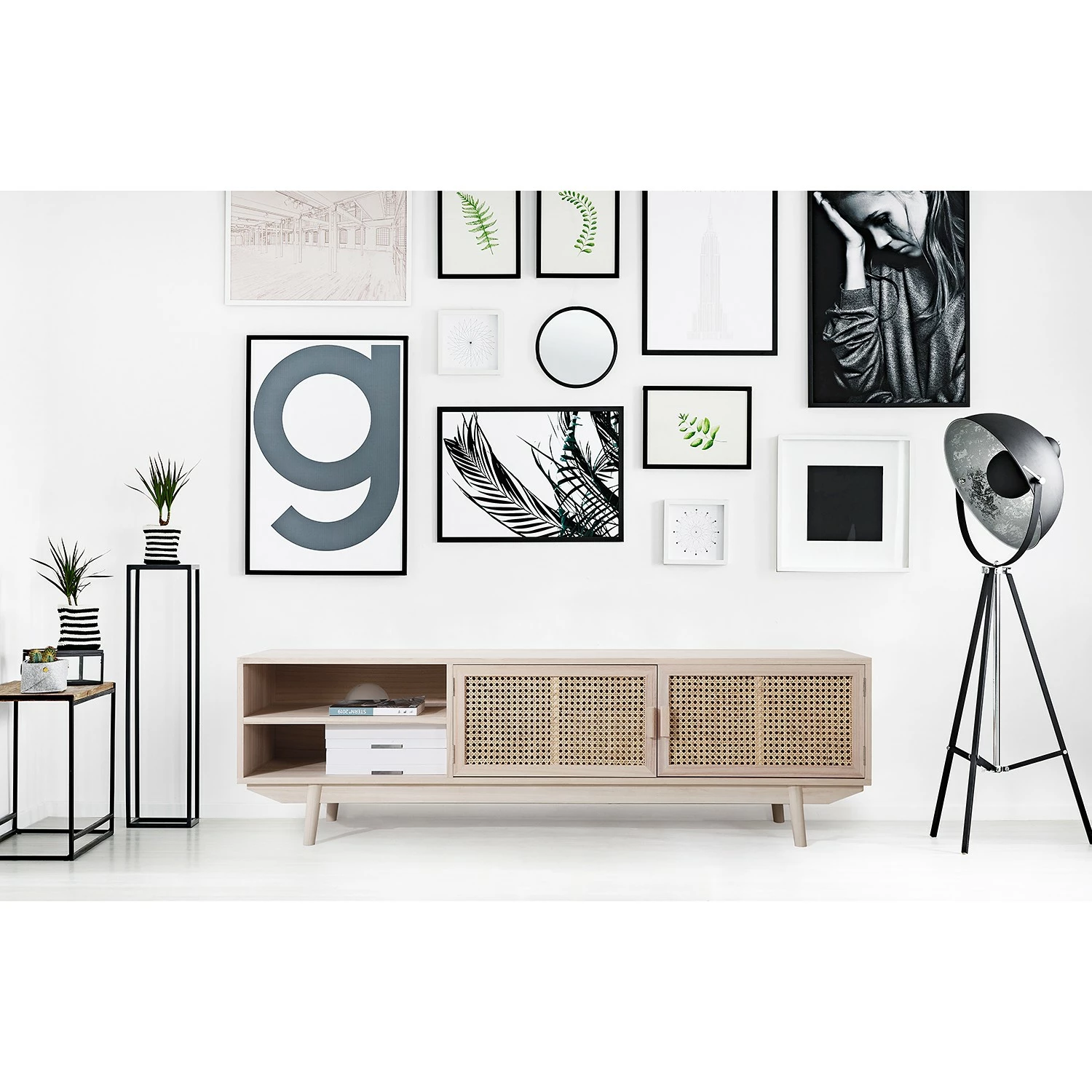 Norrwood TV-Lowboard Pini - Wiener Geflecht / Echtholzfurnier - Natur / Paulownia 4 Norrwood TV-Lowboard Pini - Wiener Geflecht / Echtholzfurnier - Natur / Paulownia – Bild 2