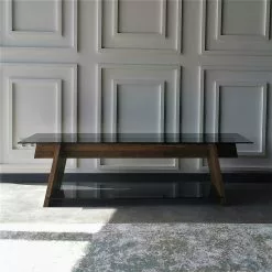 Loftscape TV-Rack Kalisz - Glas / Walnuss massiv - Rauchgrau / Walnuss 15 Loftscape TV-Rack Kalisz - Glas / Walnuss massiv - Rauchgrau / Walnuss -Kommoden Verkäufe 2023 1000333663 220302 022 MOOD DETAILS P000000001000333663 mood