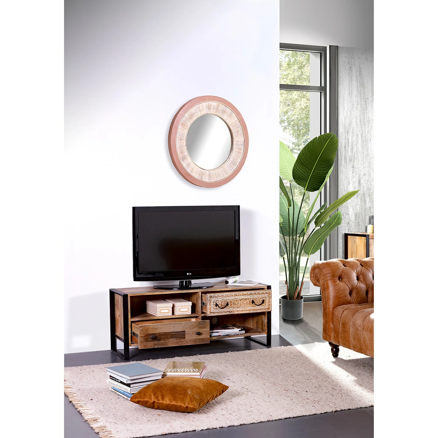 Red Living TV-Lowboard Vallentuna - Mango massiv / Metall - Mango / Schwarz 5 Red Living TV-Lowboard Vallentuna - Mango massiv / Metall - Mango / Schwarz – Bild 3