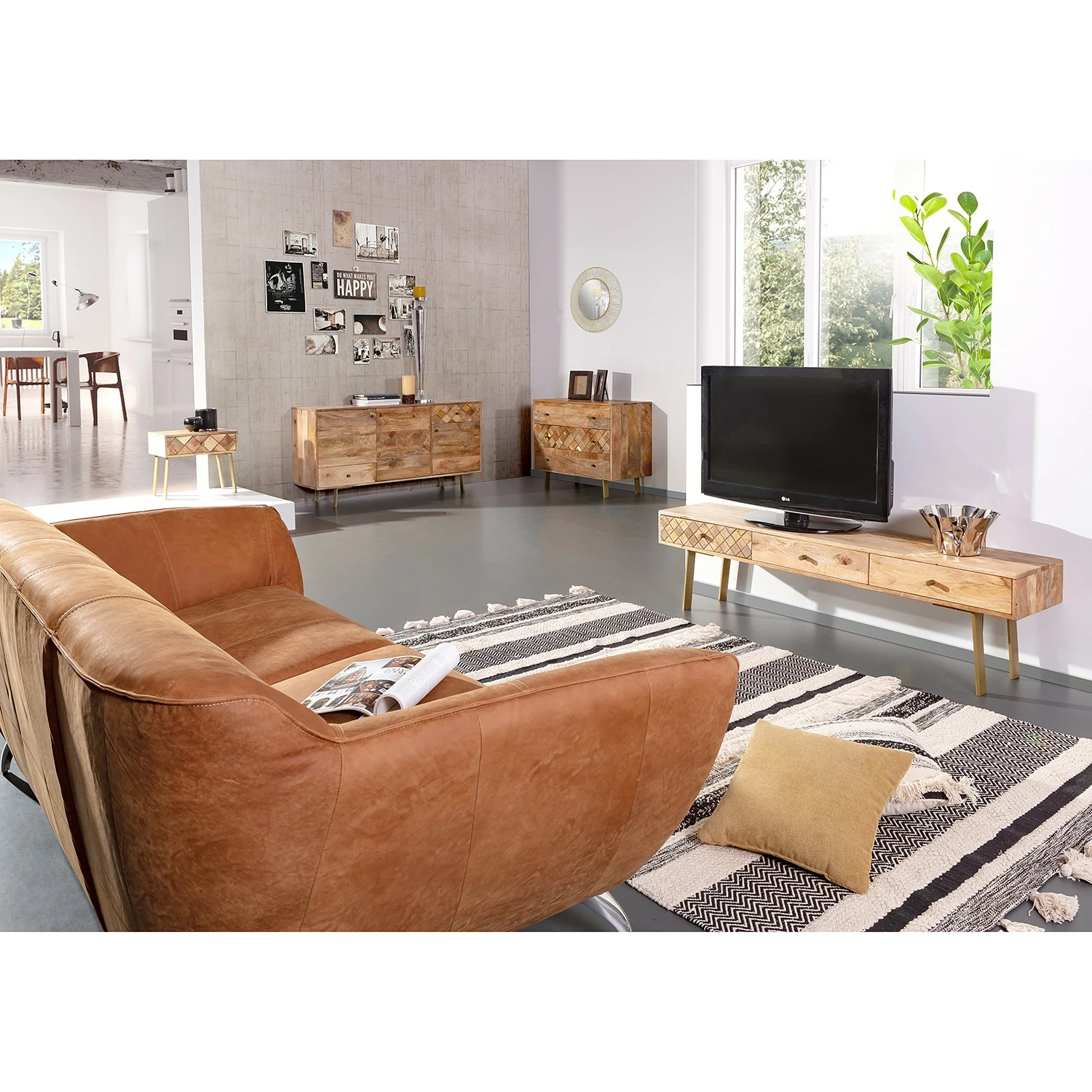 Naturoo TV-Lowboard Yearby - Mango massiv - Mango / Gold 4 Naturoo TV-Lowboard Yearby - Mango massiv - Mango / Gold – Bild 2