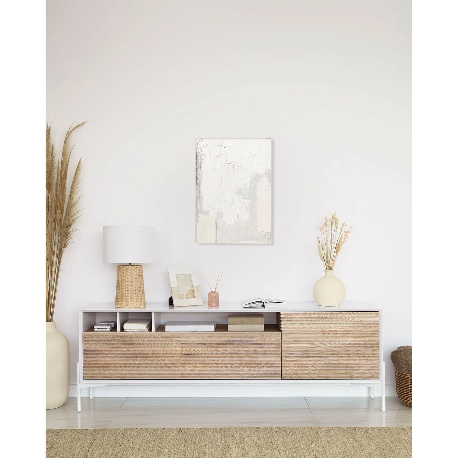 Norrwood TV-Lowboard Maredale II - Esche teilmassiv - Weiß / Esche 4 Norrwood TV-Lowboard Maredale II - Esche teilmassiv - Weiß / Esche – Bild 2