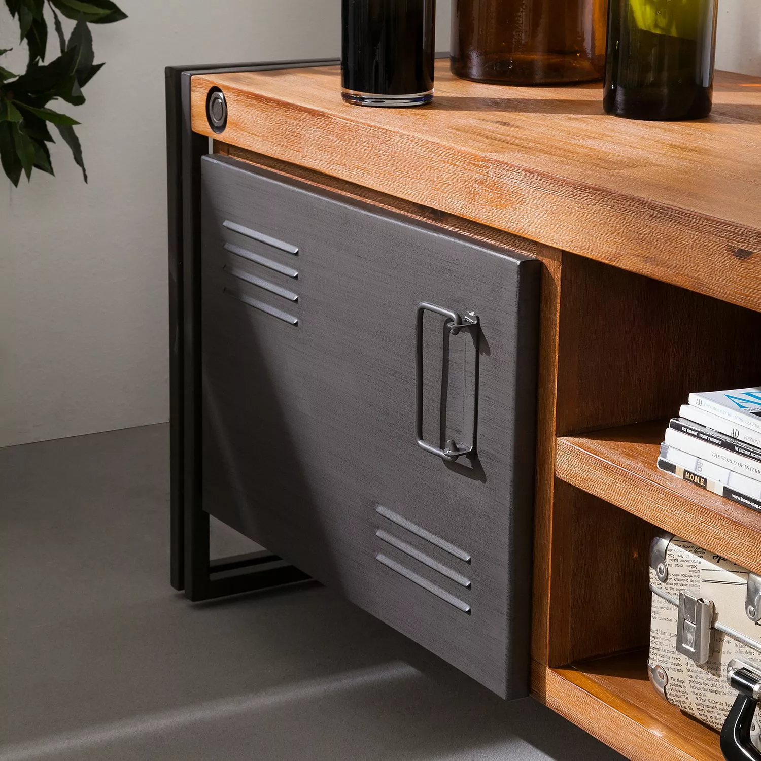 Ars manufacti TV-Lowboard Manchester - Akazie teilmassiv / Metall - Akazie / Anthrazit 10 Ars manufacti TV-Lowboard Manchester - Akazie teilmassiv / Metall - Akazie / Anthrazit – Bild 8